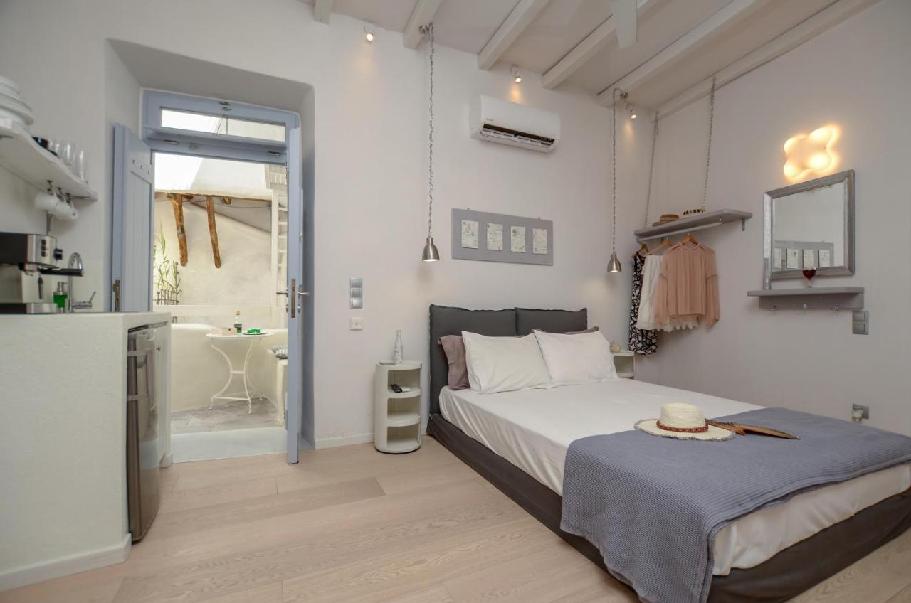Venetian Suites Naxos City Exterior photo